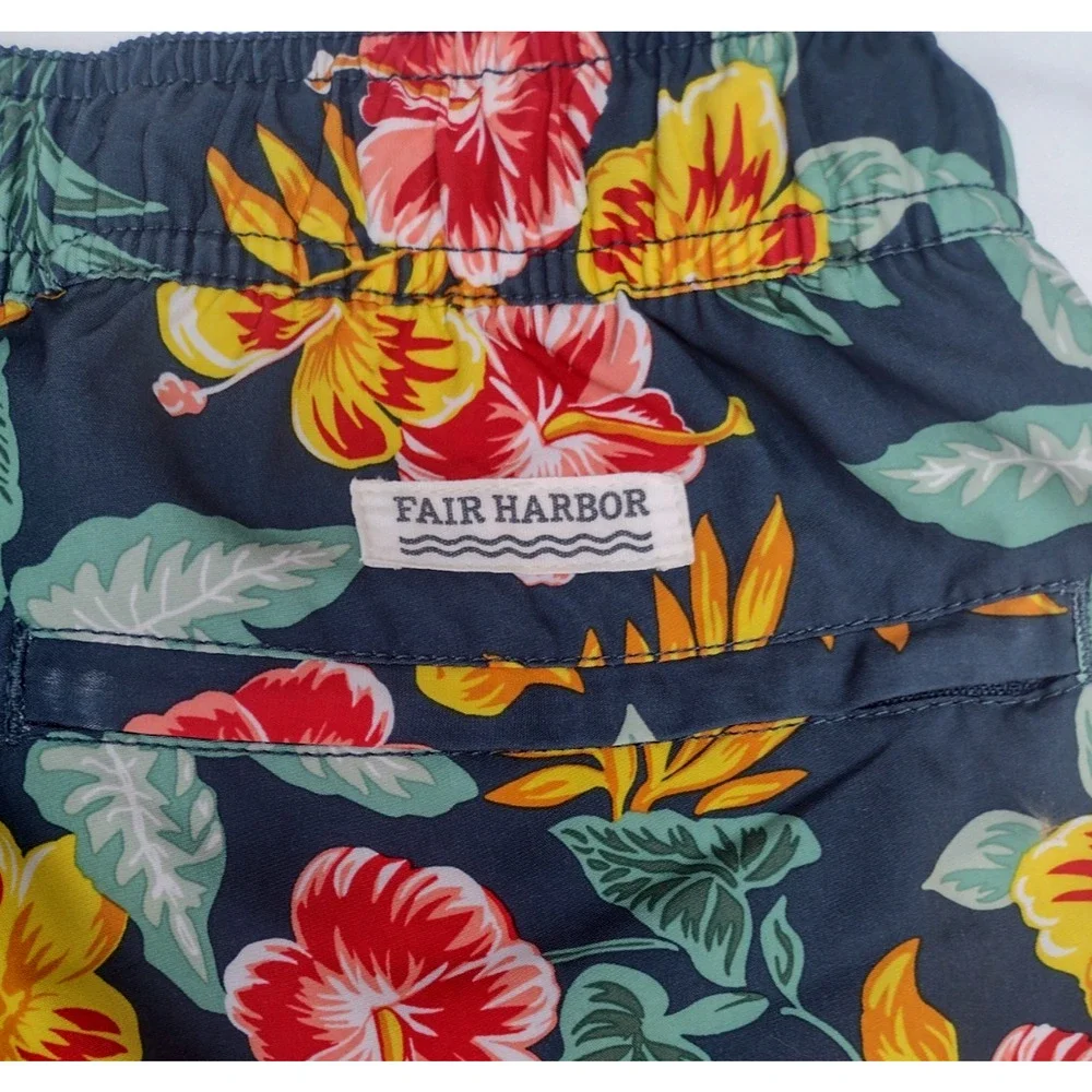 FAIR HARBOR Hawaiian Tropical Floral Swim Trunk Lined Pocket 7.5” Shorts Men XL